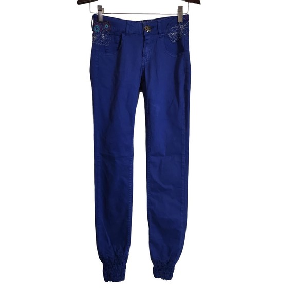 Desigual Women's Royal Blue Embroidered Denim Jeans Joggers Size 24 - Picture 1 of 10
